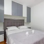 Apartment Damir *