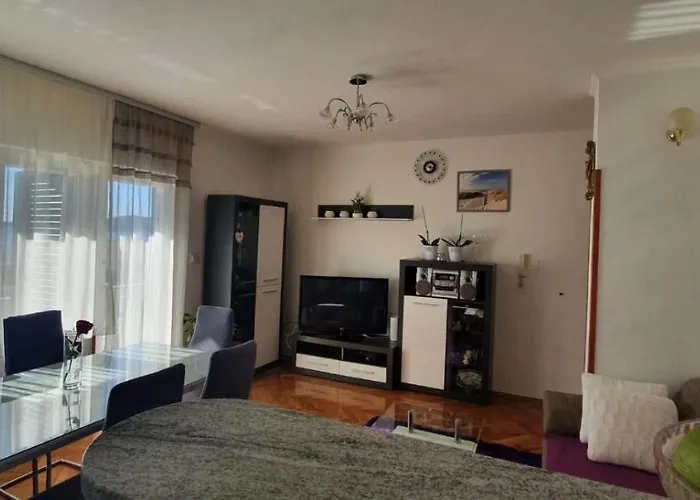 Damir Apartament